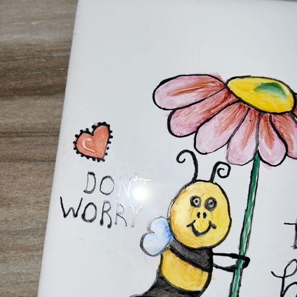 Hand Painted Tile Trivet With Cork Back Don’t Worry Bee Happy - Picture 2 of 6